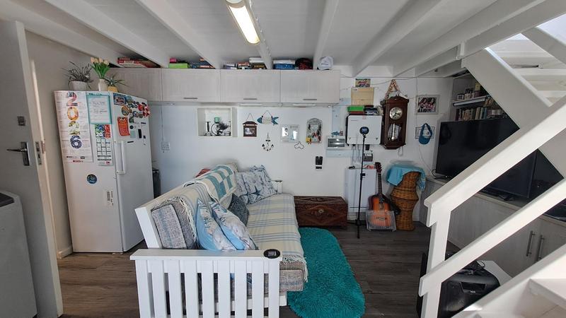 1 Bedroom Property for Sale in Stilbaai East Western Cape